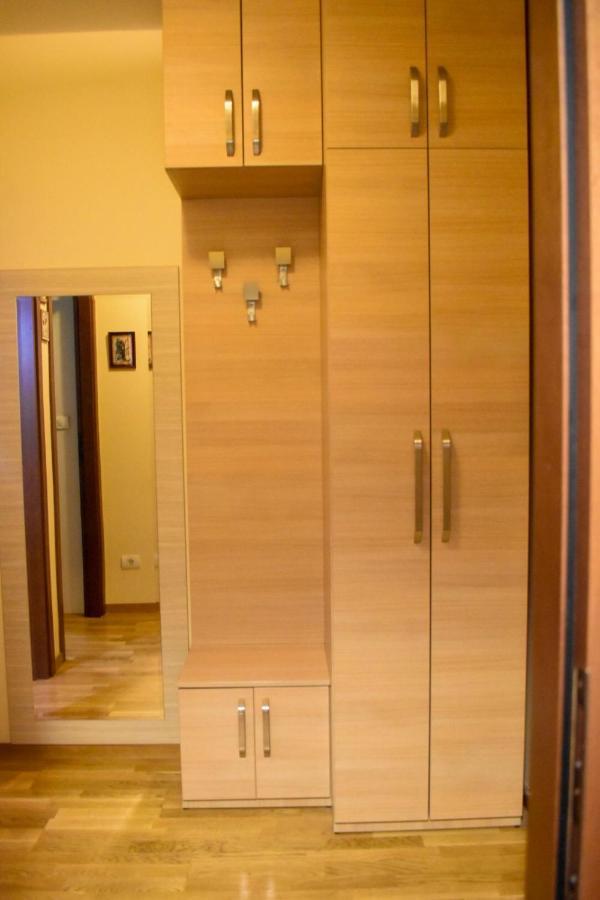 Apartman Sara 2 Podgoriţa Exterior foto